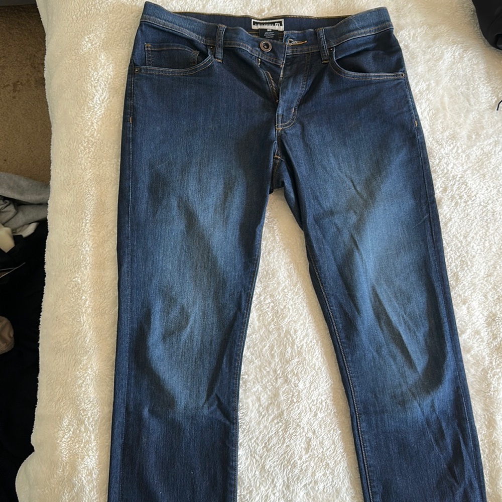 Travis Mathew jeans like new. Size 30